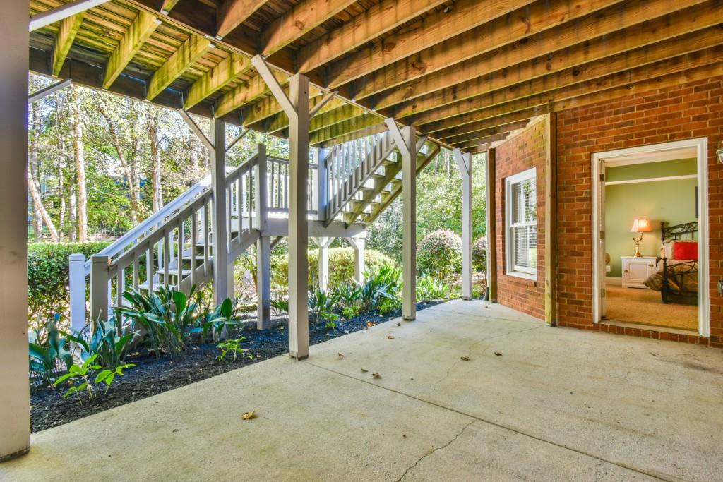 Suwanee, Georgia, 30024, United States, 5 Bedrooms Bedrooms, ,5 BathroomsBathrooms,Residential,Active,1970958