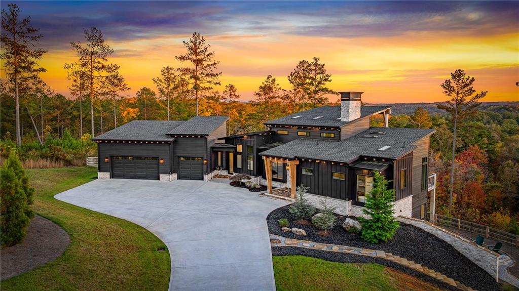 Ellijay, Georgia, 30540, United States, 4 Bedrooms Bedrooms, ,3 BathroomsBathrooms,Residential,Active,1988411