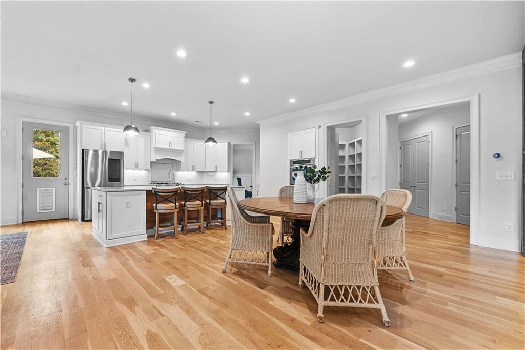 Milton, Georgia, 30004, United States, 5 Bedrooms Bedrooms, ,7 BathroomsBathrooms,Residential,Active,2011188