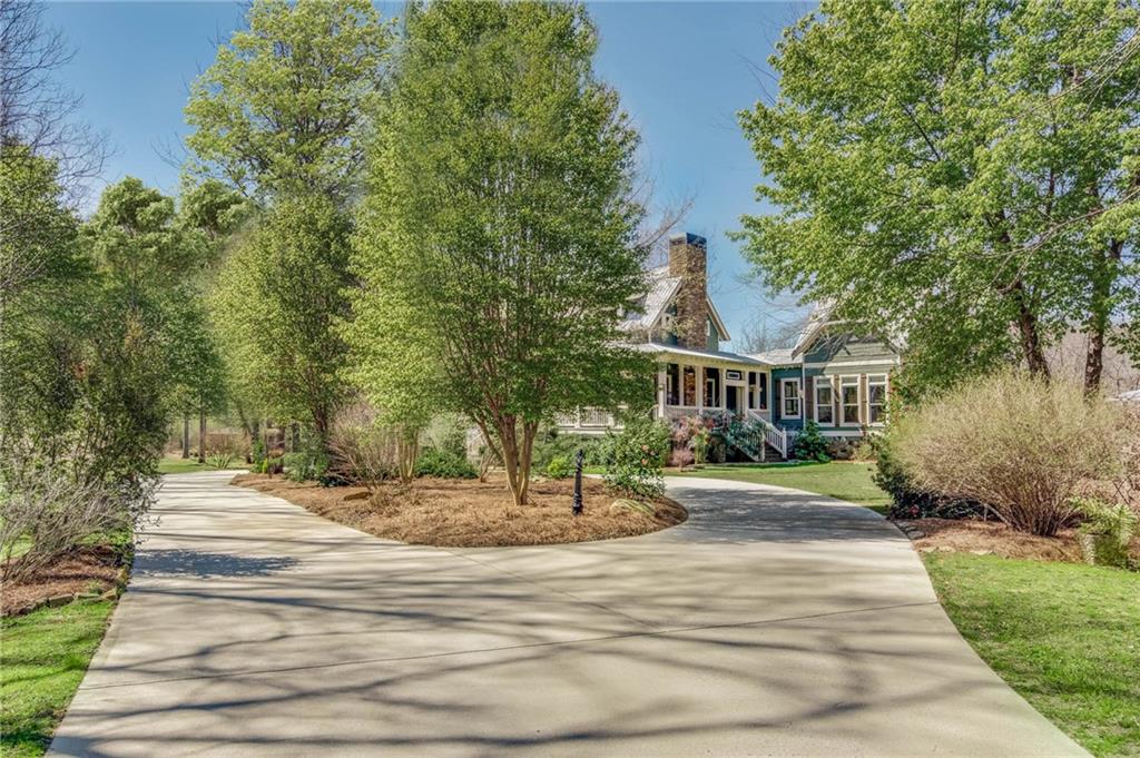 Ellijay, Georgia, 30540, United States, 4 Bedrooms Bedrooms, ,3 BathroomsBathrooms,Residential,Active,1968102