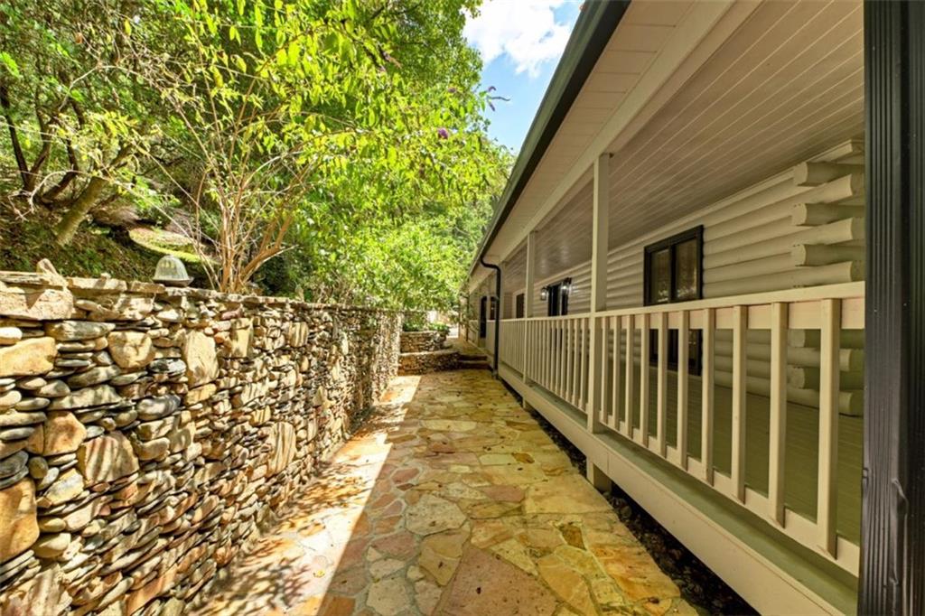 Ellijay, Georgia, 30536, United States, 3 Bedrooms Bedrooms, ,5 BathroomsBathrooms,Residential,Active,1933729