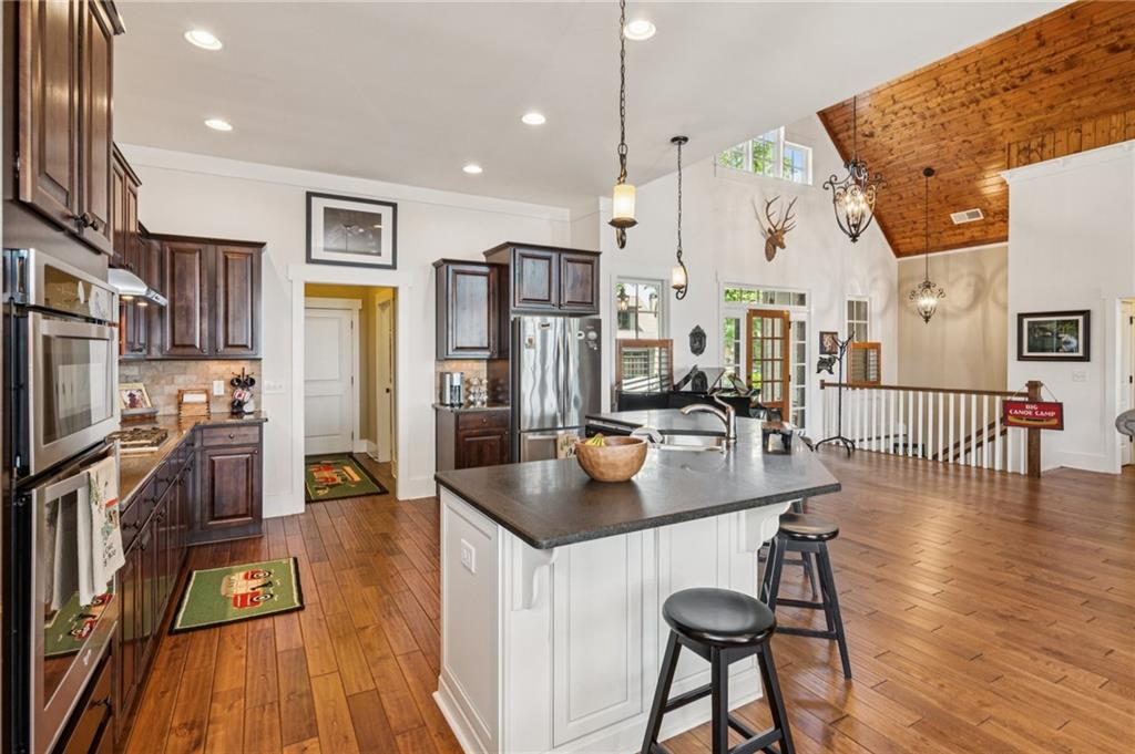 Big Canoe, Georgia, 30143, United States, 3 Bedrooms Bedrooms, ,4 BathroomsBathrooms,Residential,Active,2006882