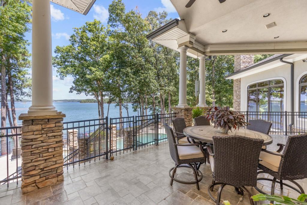 Flowery Branch, Georgia, 30542, United States, 4 Bedrooms Bedrooms, ,8 BathroomsBathrooms,Residential,Active,1929460