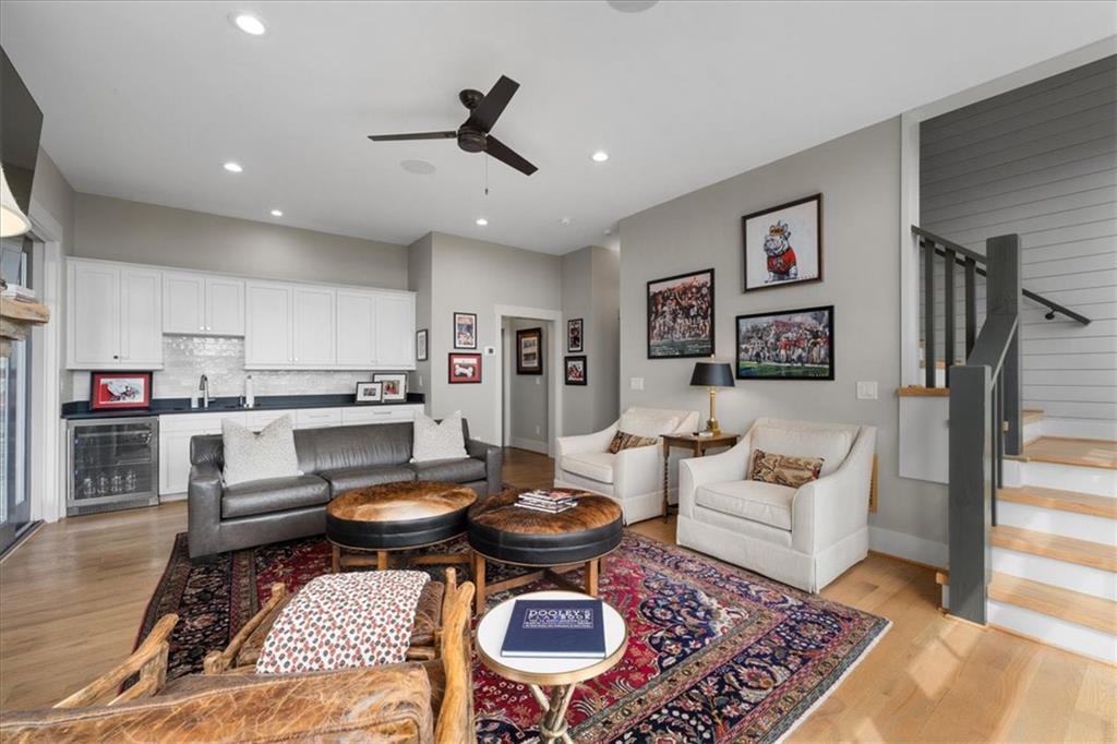 Ellijay, Georgia, 30540, United States, 5 Bedrooms Bedrooms, ,7 BathroomsBathrooms,Residential,Active,2007963