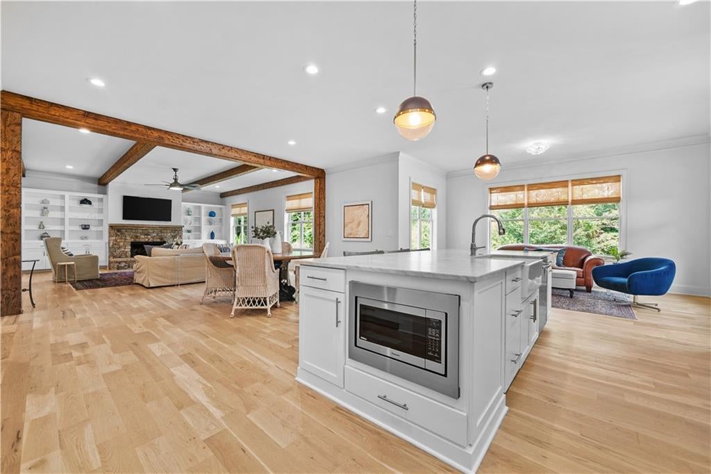 Milton, Georgia, 30004, United States, 5 Bedrooms Bedrooms, ,7 BathroomsBathrooms,Residential,Active,2011188