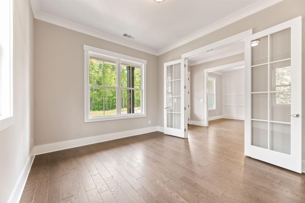 Cumming, Georgia, 30041, United States, 5 Bedrooms Bedrooms, ,4 BathroomsBathrooms,Residential,Active,1859384