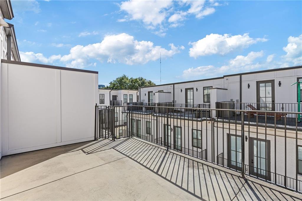 Atlanta, Georgia, 30308, United States, 3 Bedrooms Bedrooms, ,4 BathroomsBathrooms,Residential,Active,1969688