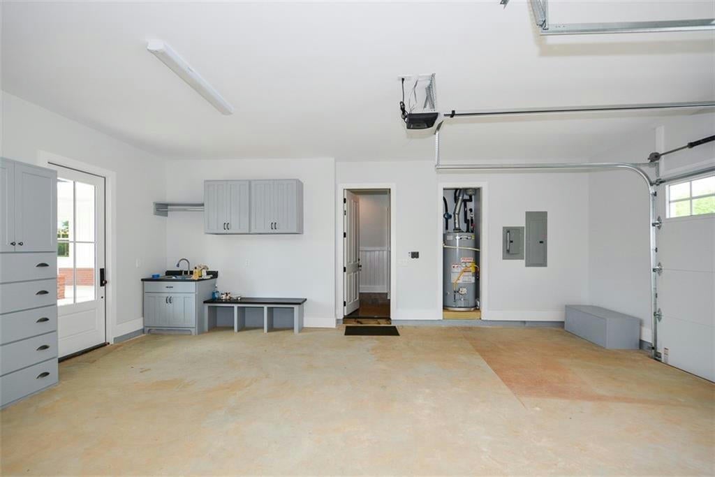 Waleska, Georgia, 30183, United States, ,5 BathroomsBathrooms,Residential,Active,1704235