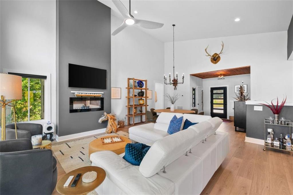 Morganton, Georgia, 30560, United States, 4 Bedrooms Bedrooms, ,4 BathroomsBathrooms,Residential,Active,2001047