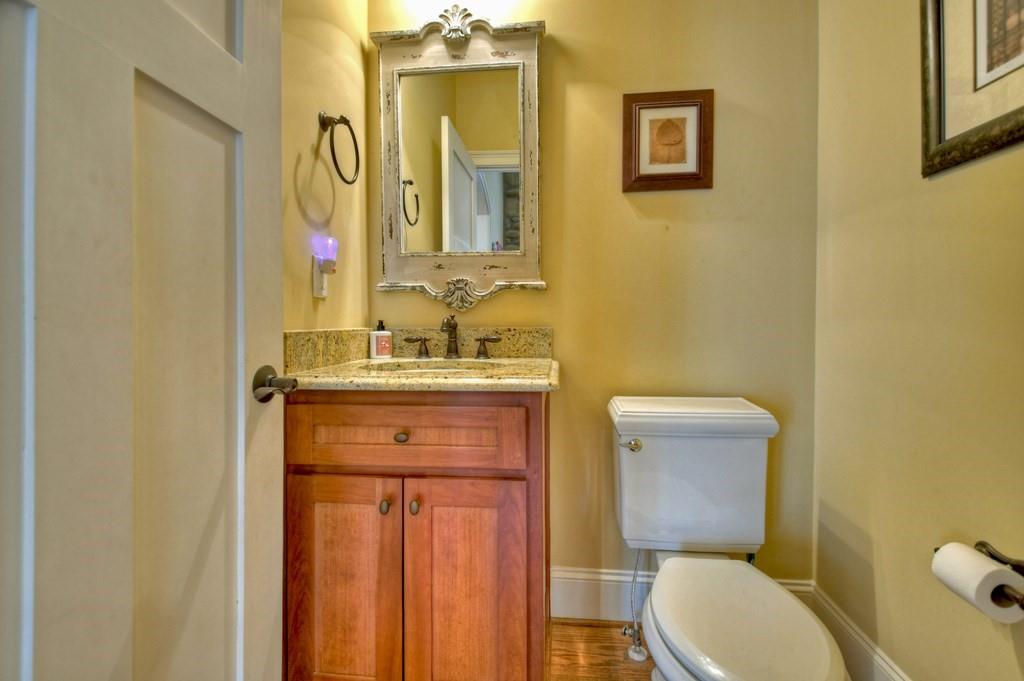 Ellijay, Georgia, 30536, United States, ,7 BathroomsBathrooms,Residential,Active,1824568