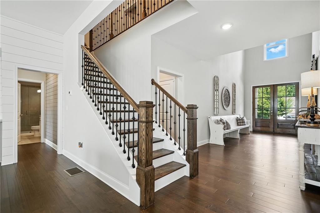Canton, Georgia, 30115, United States, 7 Bedrooms Bedrooms, ,4 BathroomsBathrooms,Residential,Active,1936414