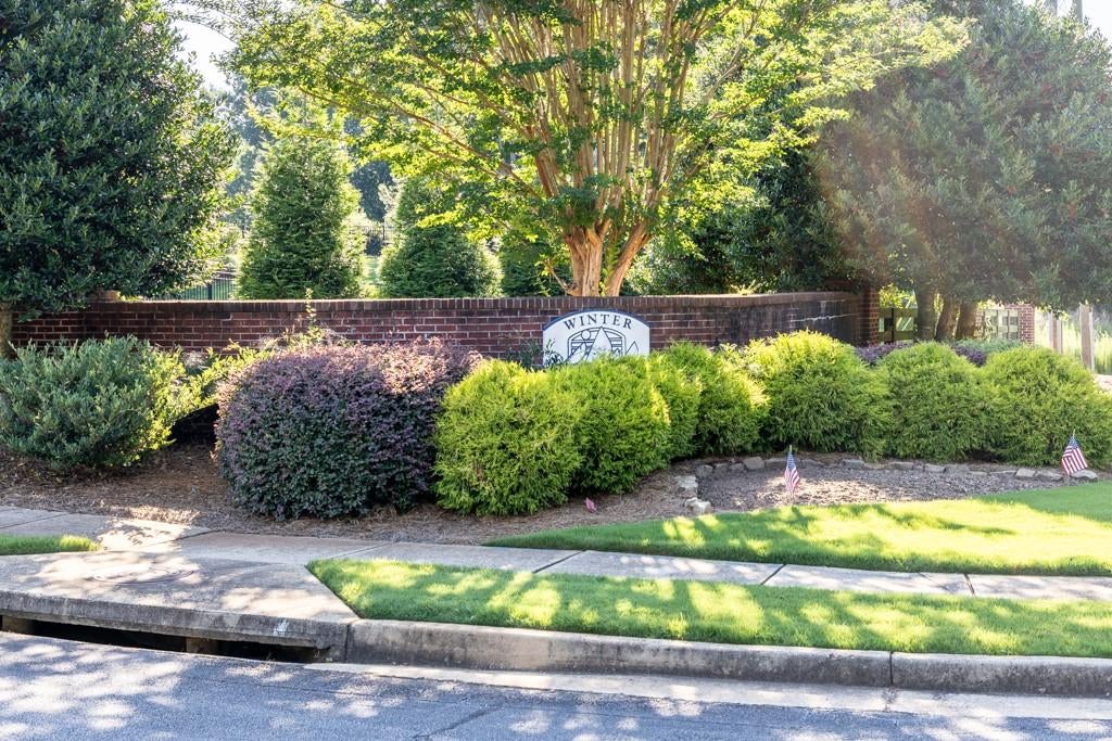 Flowery Branch, Georgia, 30542, United States, 6 Bedrooms Bedrooms, ,6 BathroomsBathrooms,Residential,Active,1897984