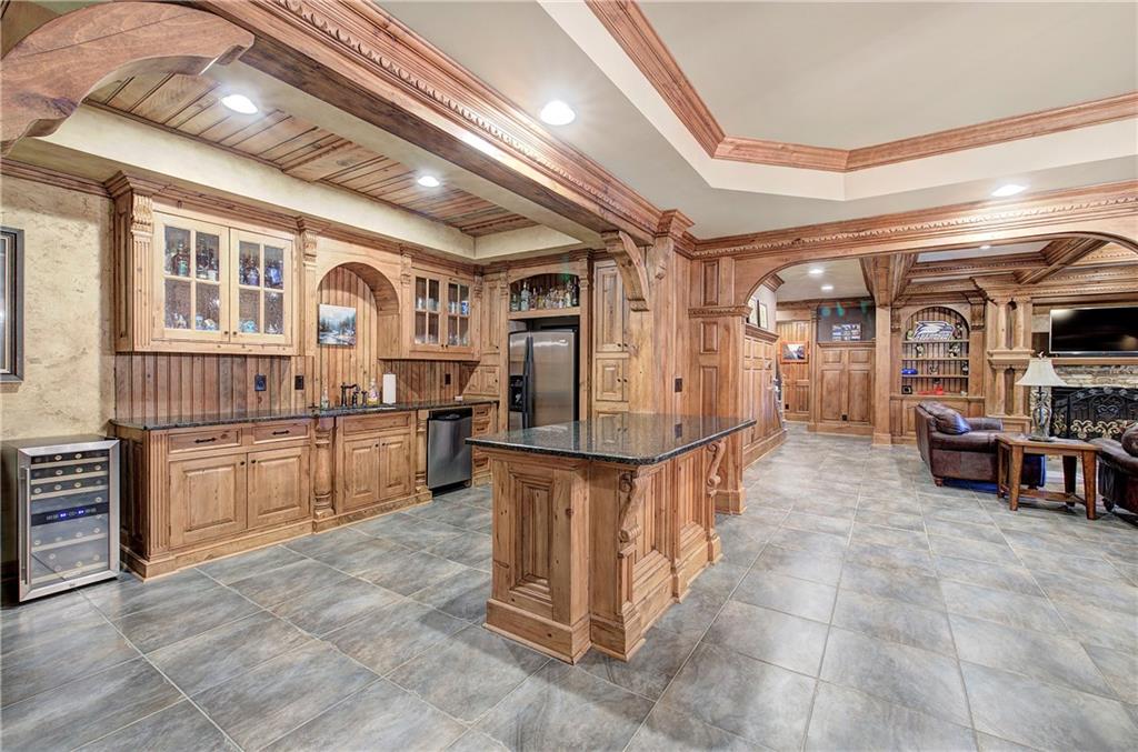 Canton, Georgia, 30114, United States, 6 Bedrooms Bedrooms, ,5 BathroomsBathrooms,Residential,Active,2009423