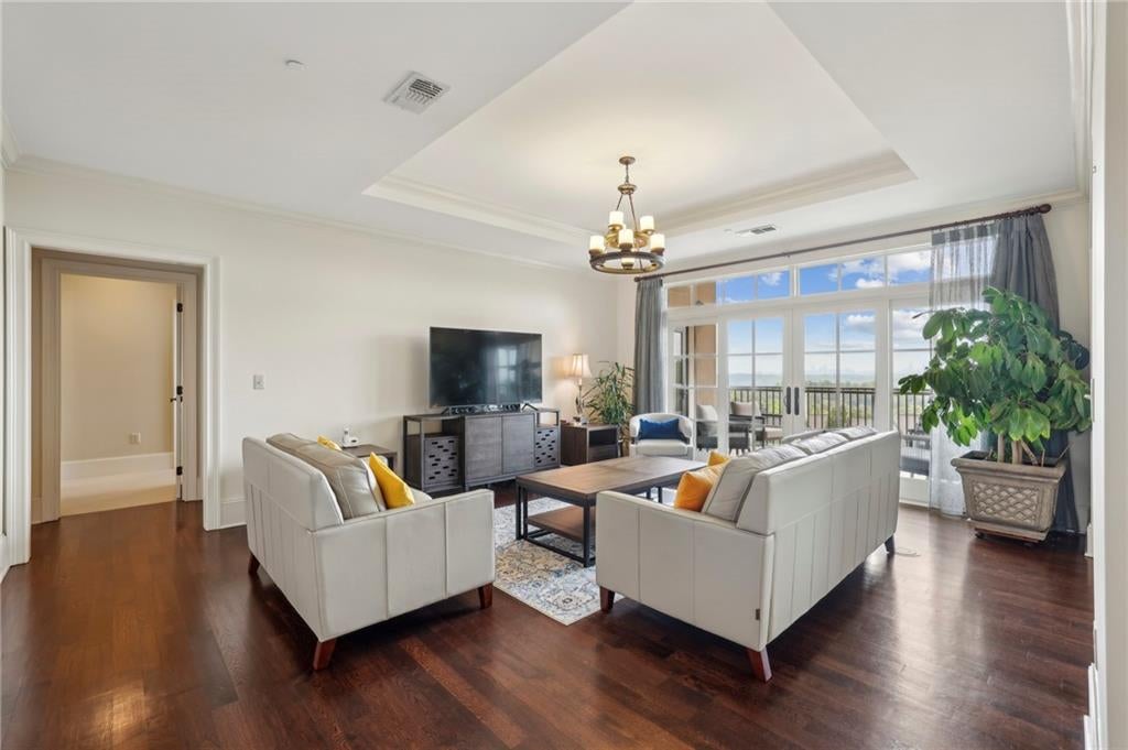 Atlanta, Georgia, 30339, United States, 2 Bedrooms Bedrooms, ,3 BathroomsBathrooms,Residential,Active,1919395