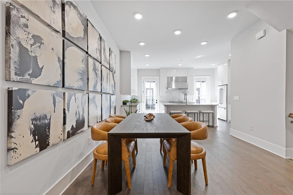 Atlanta, Georgia, 30308, United States, 3 Bedrooms Bedrooms, ,4 BathroomsBathrooms,Residential,Active,1969688