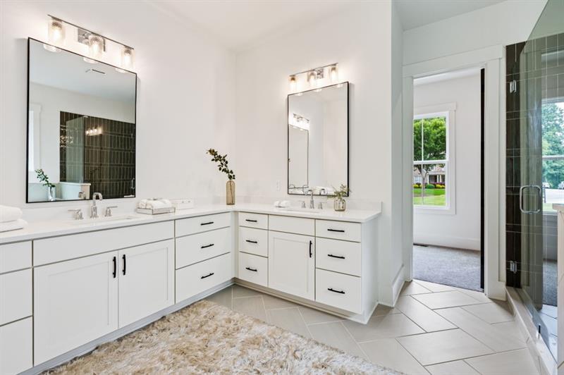 Gainesville, Georgia, 30506, United States, 5 Bedrooms Bedrooms, ,5 BathroomsBathrooms,Residential,Active,2006997