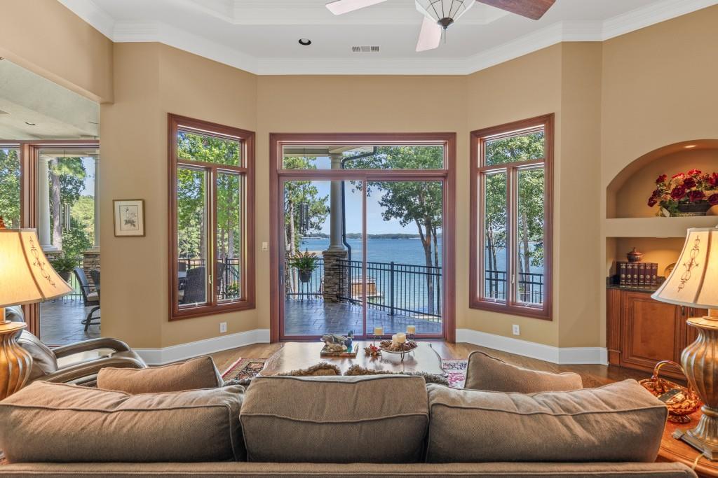 Flowery Branch, Georgia, 30542, United States, 4 Bedrooms Bedrooms, ,8 BathroomsBathrooms,Residential,Active,1929460