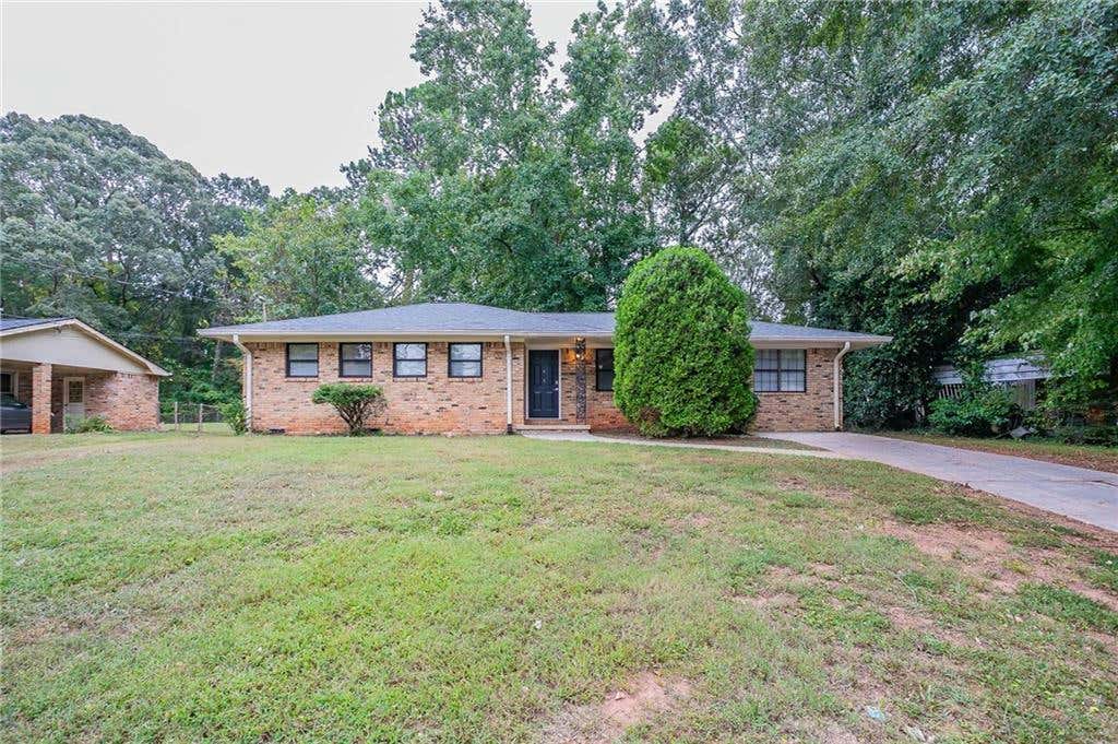 3783 BROOKCREST CIR, DECATUR, GA 30032, photo 1 of 26