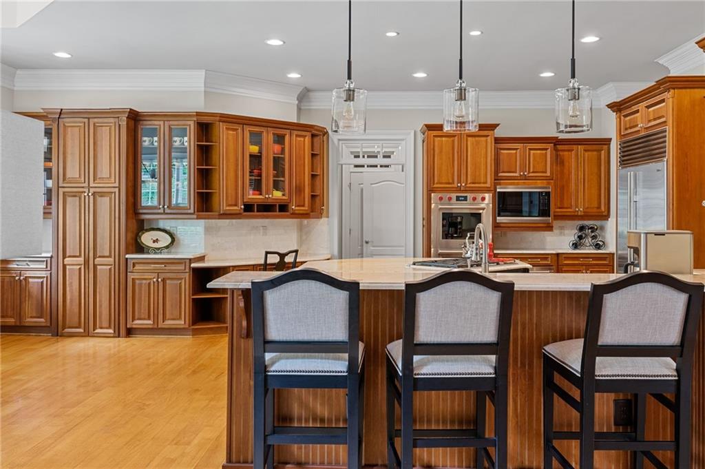 Canton, Georgia, 30115, United States, 6 Bedrooms Bedrooms, ,7 BathroomsBathrooms,Residential,Active,1831788