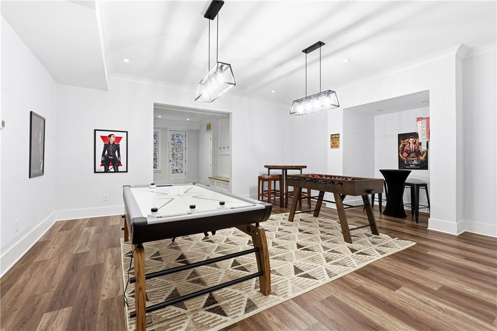 Kennesaw, Georgia, 30152, United States, 6 Bedrooms Bedrooms, ,8 BathroomsBathrooms,Residential,Active,2009407