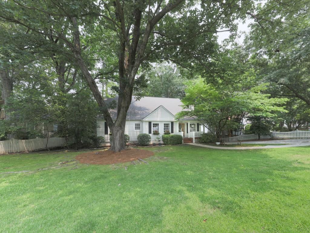 Atlanta, Georgia, 30305, United States, ,6 BathroomsBathrooms,Residential,Active,1843826