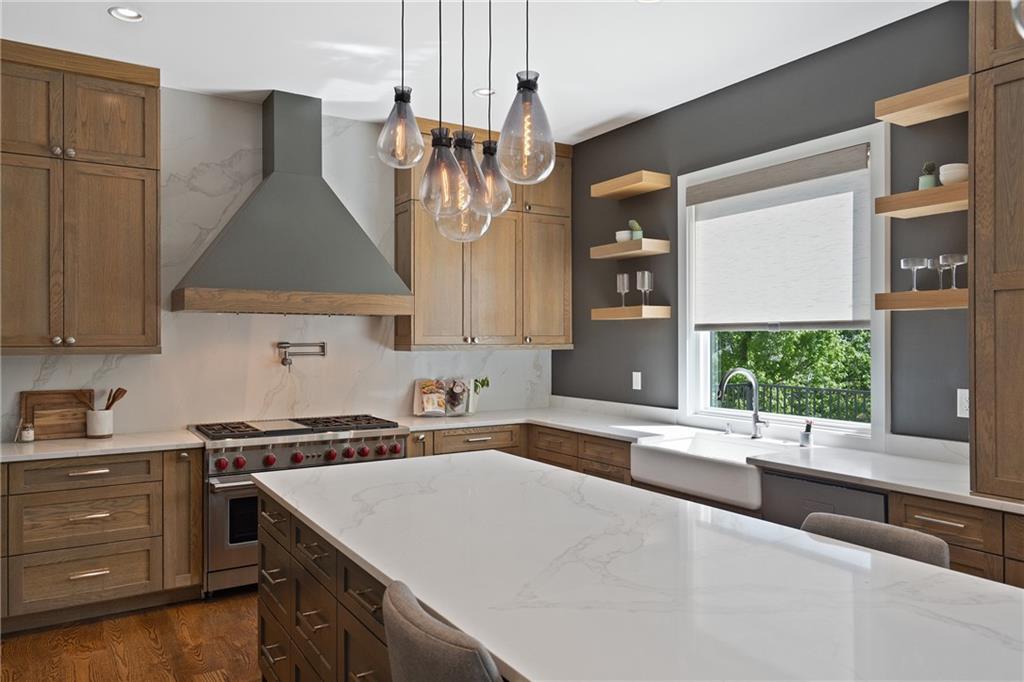 Johns Creek, Georgia, 30022, United States, ,6 BathroomsBathrooms,Residential,Active,1799401