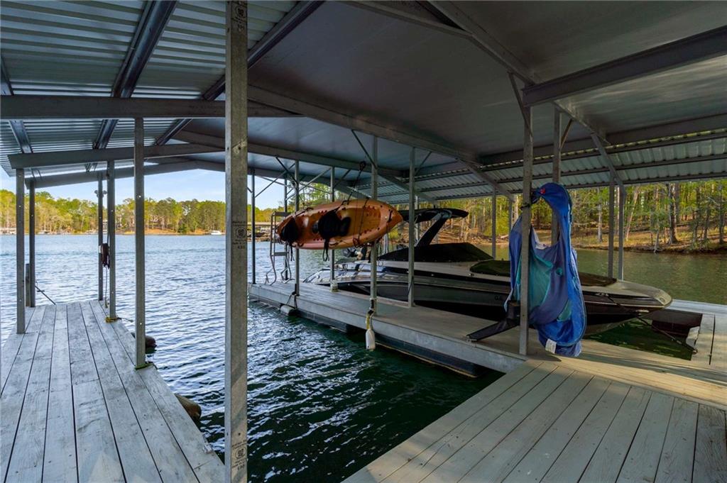 Buford, Georgia, 30518, United States, 5 Bedrooms Bedrooms, ,4 BathroomsBathrooms,Residential,Active,1764522