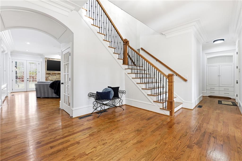 Kennesaw, Georgia, 30152, United States, 6 Bedrooms Bedrooms, ,8 BathroomsBathrooms,Residential,Active,2009407