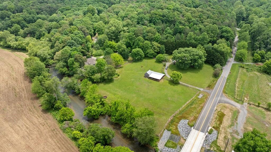 Ellijay, Georgia, 30536, United States, 3 Bedrooms Bedrooms, ,3 BathroomsBathrooms,Residential,Active,1953416