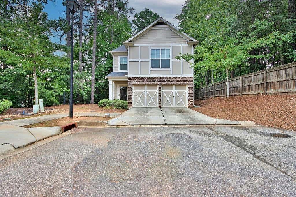 1338 SANDTOWN GRN SW, MARIETTA, GA 30008, photo 1 of 35