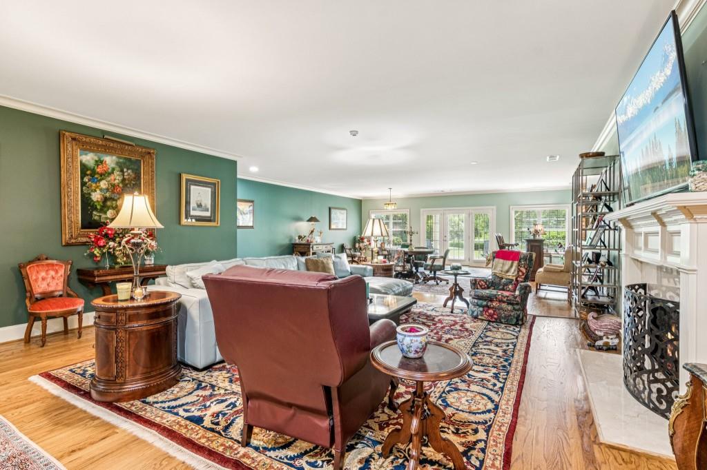 Canton, Georgia, 30115, United States, 5 Bedrooms Bedrooms, ,6 BathroomsBathrooms,Residential,Active,1862827