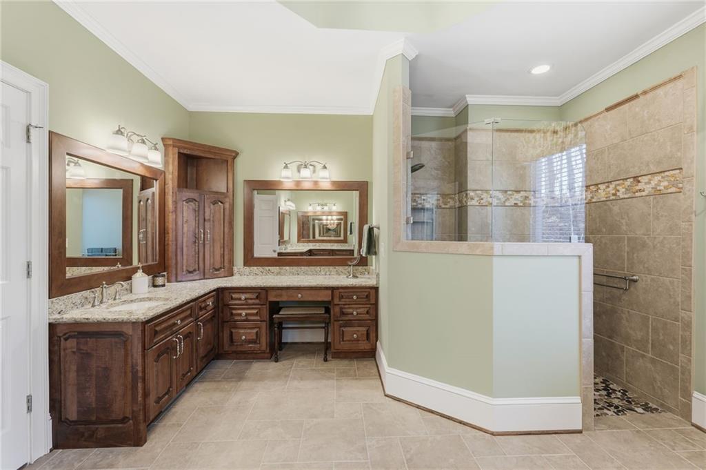 Big Canoe, Georgia, 30143, United States, 4 Bedrooms Bedrooms, ,5 BathroomsBathrooms,Residential,Active,2010159