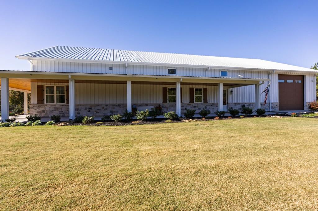 Rydal, Georgia, 30171, United States, 5 Bedrooms Bedrooms, ,5 BathroomsBathrooms,Residential,Active,1987269