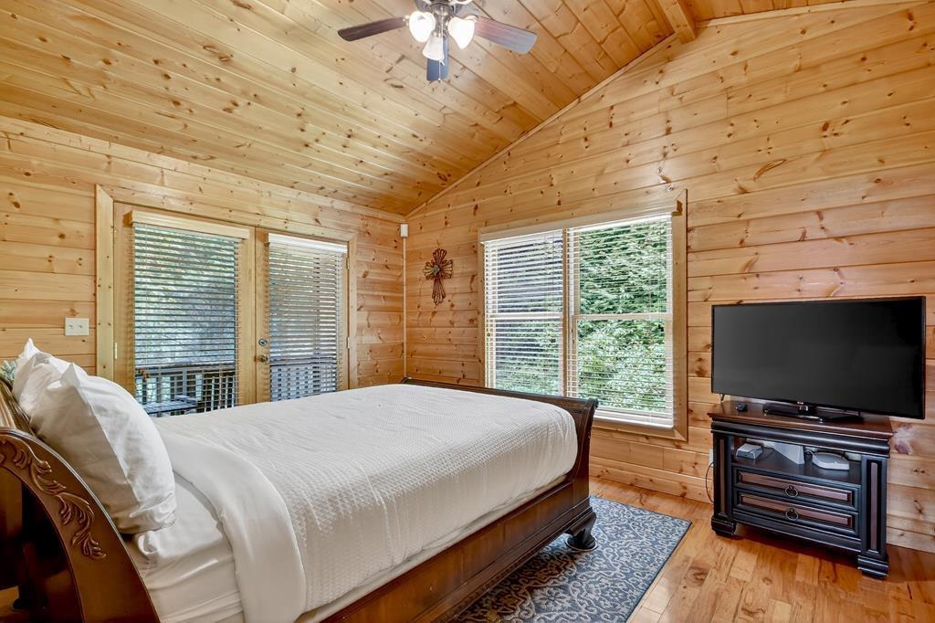 Blue Ridge, Georgia, 30513, United States, 4 Bedrooms Bedrooms, ,4 BathroomsBathrooms,Residential,Active,1879967