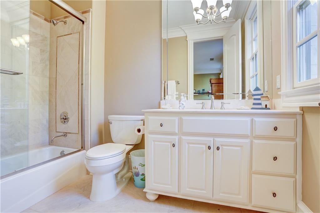 Atlanta, Georgia, 30339, United States, 5 Bedrooms Bedrooms, ,7 BathroomsBathrooms,Residential,Active,1936121