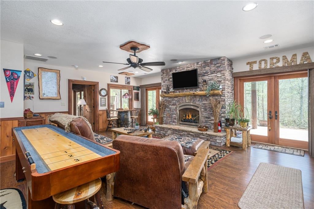 Other-North Carolina, North Carolina, 28906, United States, 4 Bedrooms Bedrooms, ,7 BathroomsBathrooms,Residential,Active,1902930
