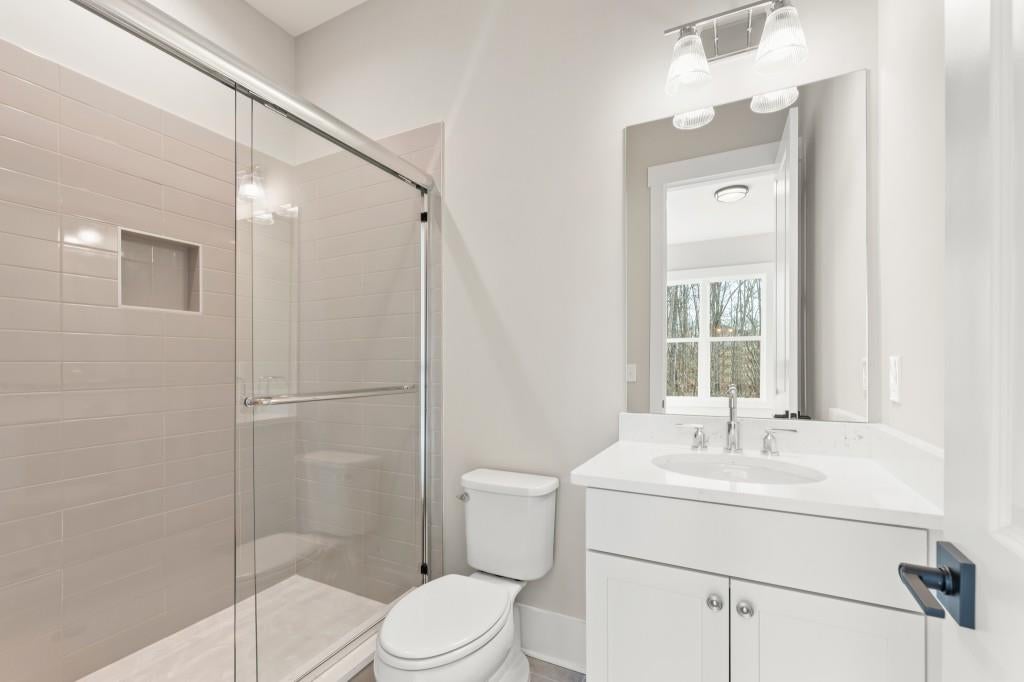 Cumming, Georgia, 30041, United States, 5 Bedrooms Bedrooms, ,5 BathroomsBathrooms,Residential,Active,1904151