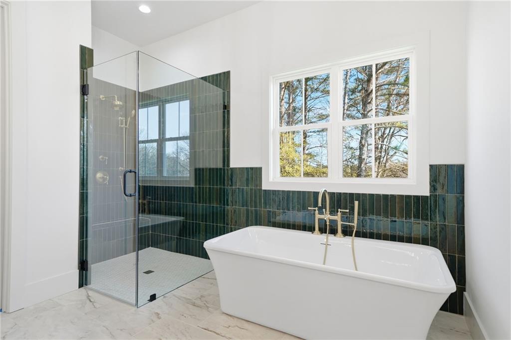 Canton, Georgia, 30115, United States, 5 Bedrooms Bedrooms, ,4 BathroomsBathrooms,Residential,Active,2001340