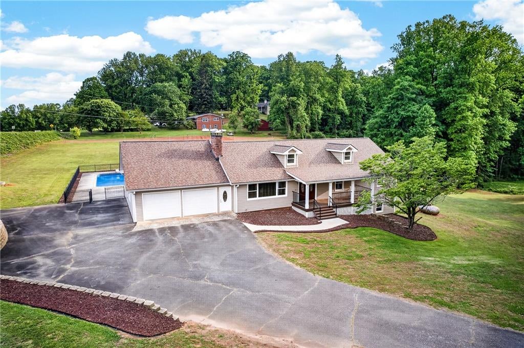Dahlonega, Georgia, 30533, United States, 5 Bedrooms Bedrooms, ,4 BathroomsBathrooms,Residential,Active,2044539