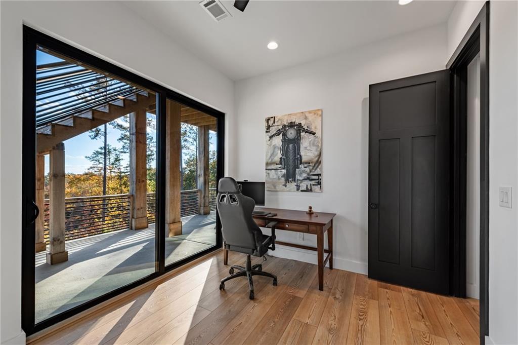 Ellijay, Georgia, 30540, United States, 4 Bedrooms Bedrooms, ,3 BathroomsBathrooms,Residential,Active,1988411