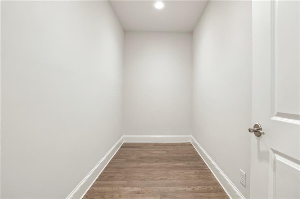 Alpharetta, Georgia, 30009, United States, 3 Bedrooms Bedrooms, ,4 BathroomsBathrooms,Residential,Active,1946317