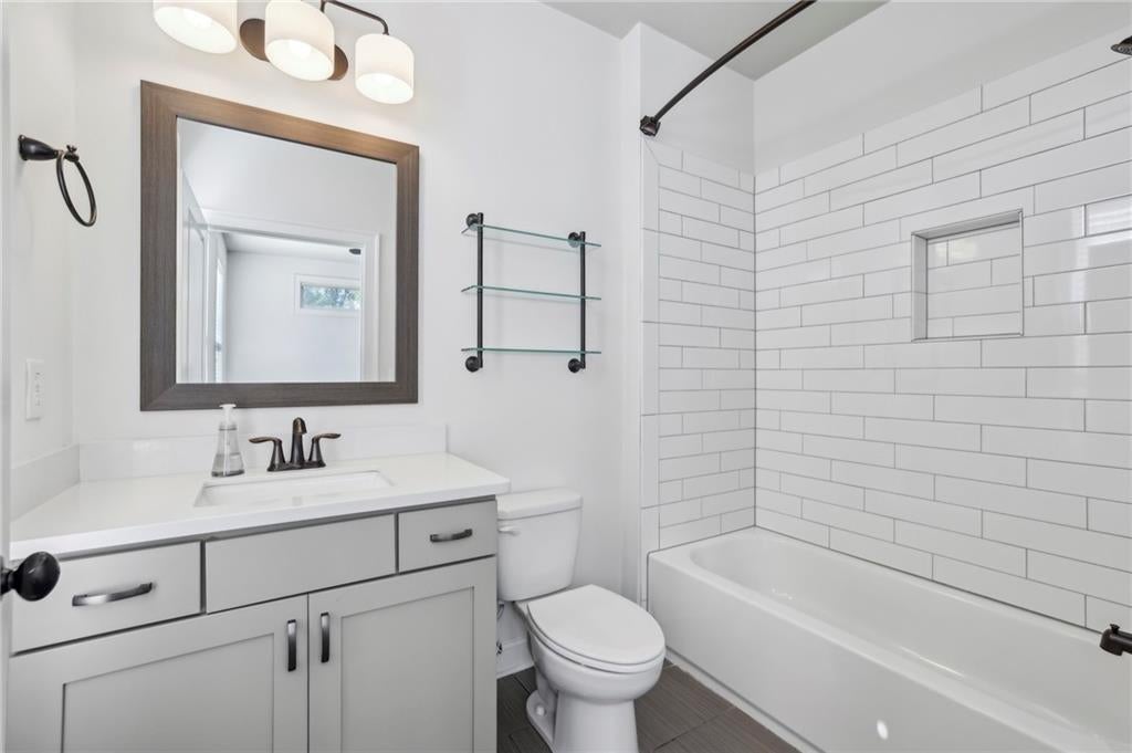 Alpharetta, Georgia, 30009, United States, 3 Bedrooms Bedrooms, ,4 BathroomsBathrooms,Residential,Active,1899879