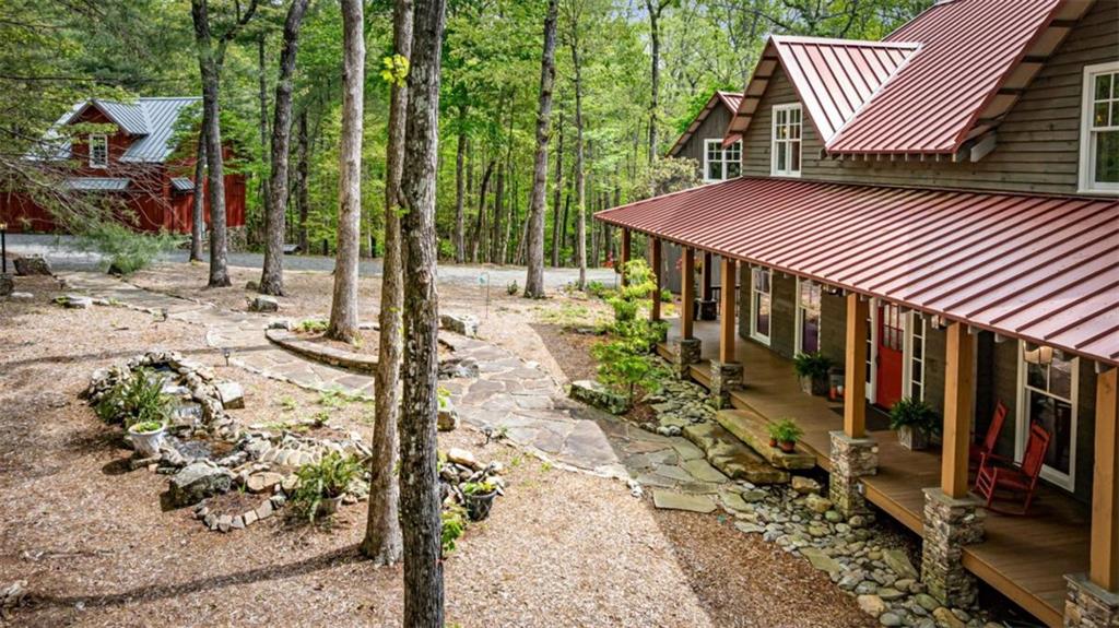 Ellijay, Georgia, 30536, United States, 4 Bedrooms Bedrooms, ,4 BathroomsBathrooms,Residential,Active,1810365
