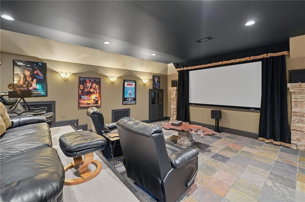 Canton, Georgia, 30114, United States, 6 Bedrooms Bedrooms, ,5 BathroomsBathrooms,Residential,Active,1972202