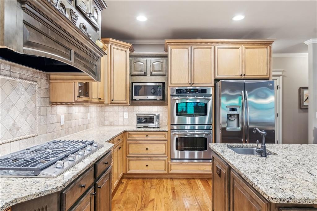 Big Canoe, Georgia, 30143, United States, 5 Bedrooms Bedrooms, ,6 BathroomsBathrooms,Residential,Active,1997551