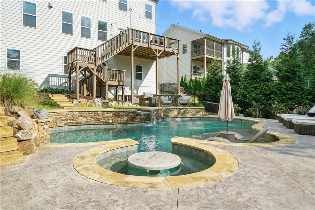 Canton, Georgia, 30115, United States, 7 Bedrooms Bedrooms, ,4 BathroomsBathrooms,Residential,Active,1936414