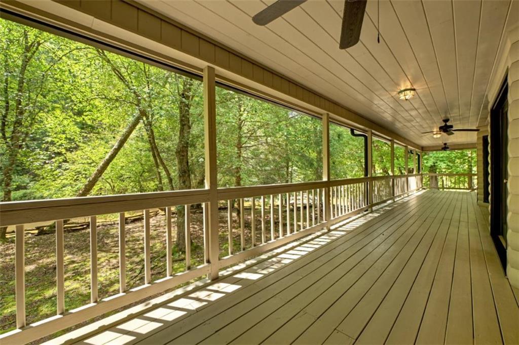 Ellijay, Georgia, 30536, United States, 3 Bedrooms Bedrooms, ,5 BathroomsBathrooms,Residential,Active,1933729
