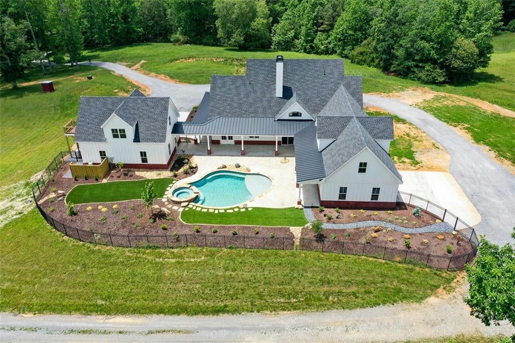 Waleska, Georgia, 30183, United States, ,5 BathroomsBathrooms,Residential,Active,1704235