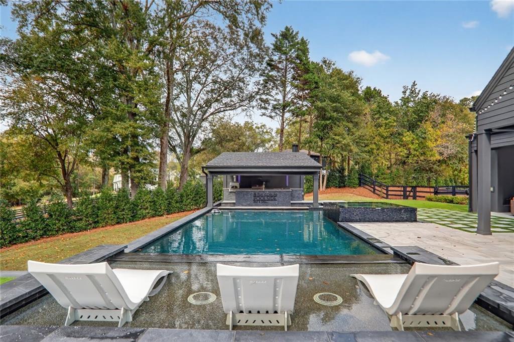 Canton, Georgia, 30115, United States, 4 Bedrooms Bedrooms, ,5 BathroomsBathrooms,Residential,Active,1997565