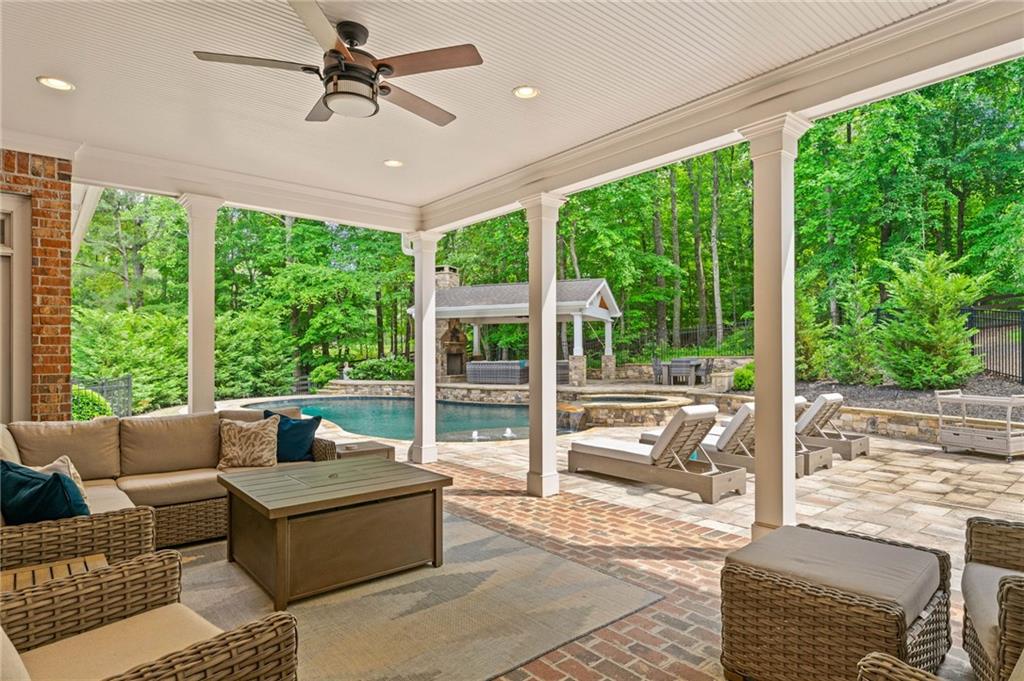 Canton, Georgia, 30115, United States, 6 Bedrooms Bedrooms, ,7 BathroomsBathrooms,Residential,Active,1831788